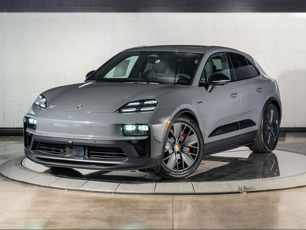 New 2026 Porsche Macan Macan Electric GTS
