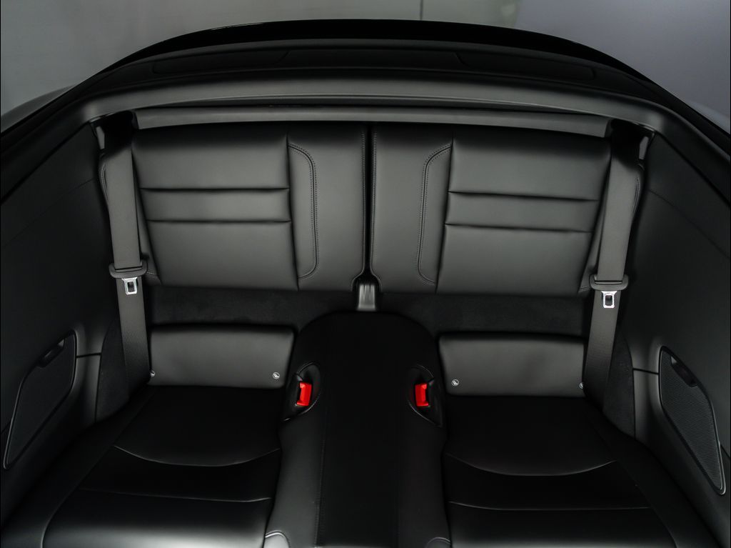 صورة مصغرة 39 لـ 2026 Porsche 911 CARRERA