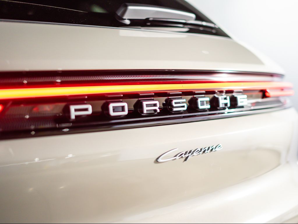 صورة مصغرة 36 لـ 2026 Porsche CAYENNE