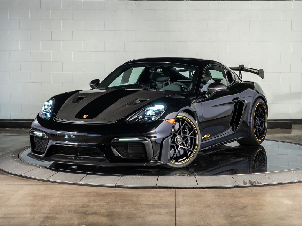 2025 Porsche 718 Cayman