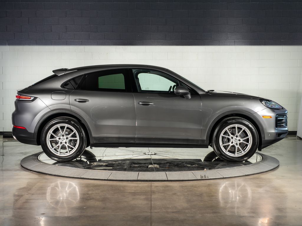 PORSCHE CAYENNE - 8