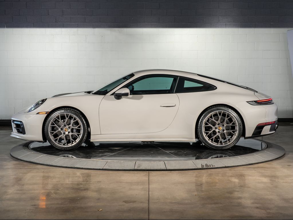 2024 Porsche 911 CARRERA 照片 2