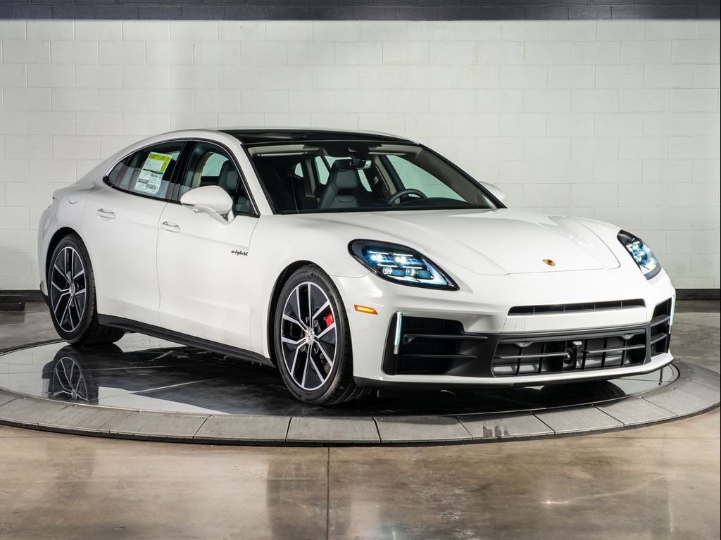 صورة 7 لـ 2026 Porsche PANAMERA 4S E-HYBRID