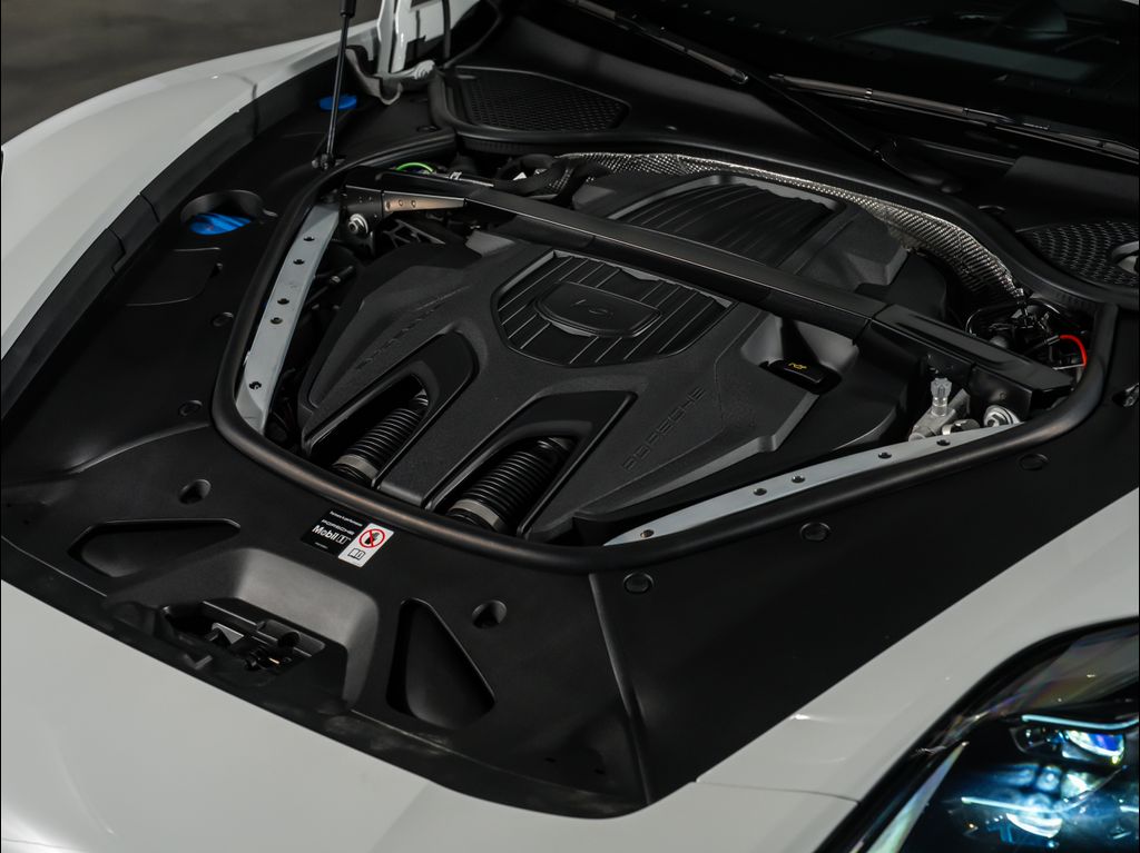 صورة 16 لـ 2026 Porsche PANAMERA 4S E-HYBRID