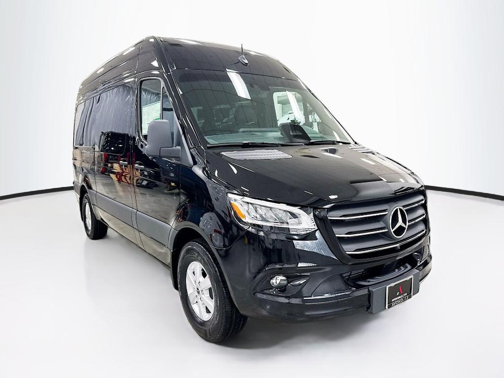 New 2026 Mercedes-Benz Sprinter 2500 144 WB Standard Roof Passenger