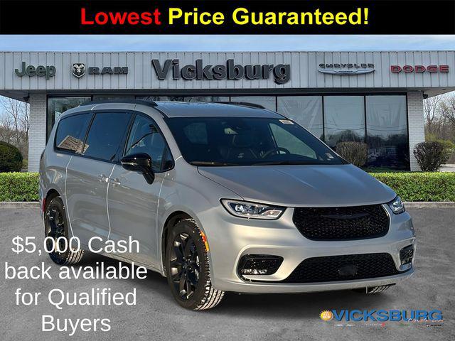 New 2026 Chrysler Pacifica L