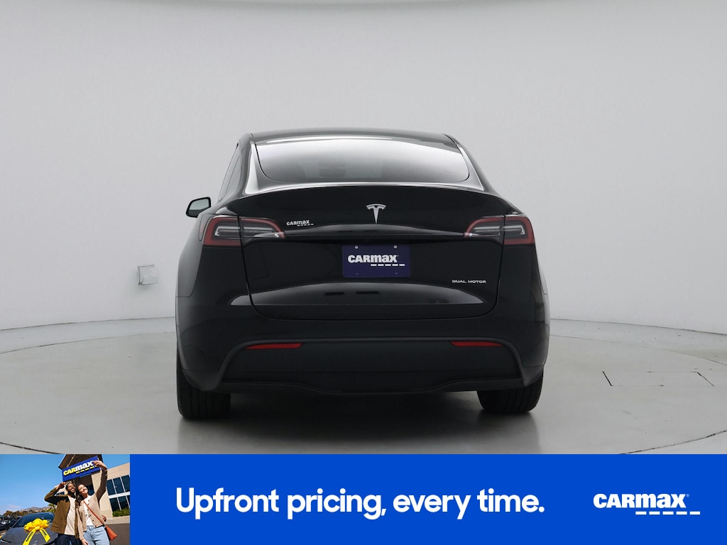 TESLA MODEL Y LONG RANGE - 7