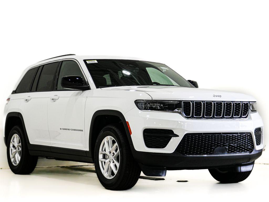 New 2026 Jeep Grand Cherokee Altitude