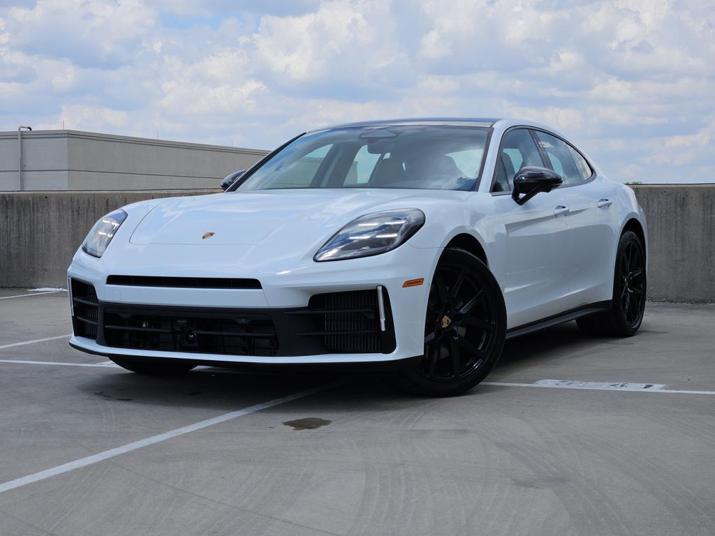 New 2026 Porsche Panamera 4