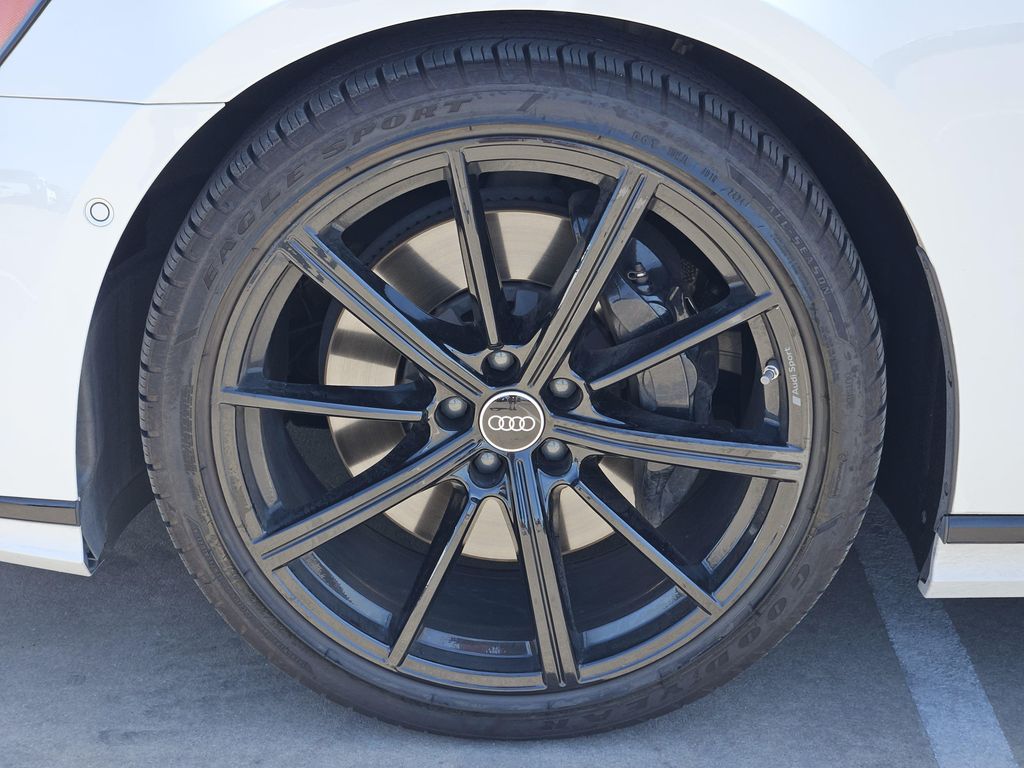 صورة 13 لـ 2024 AUDI A8 L 55 TFSI QUATTRO TIPTRONIC