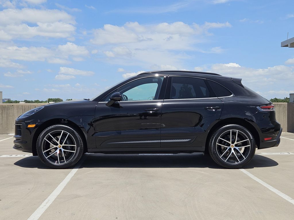صورة 2 لـ 2026 Porsche MACAN