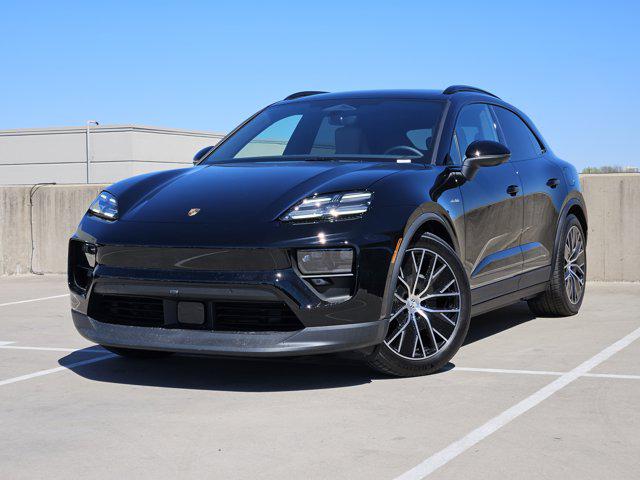New 2026 Porsche Macan Macan Electric