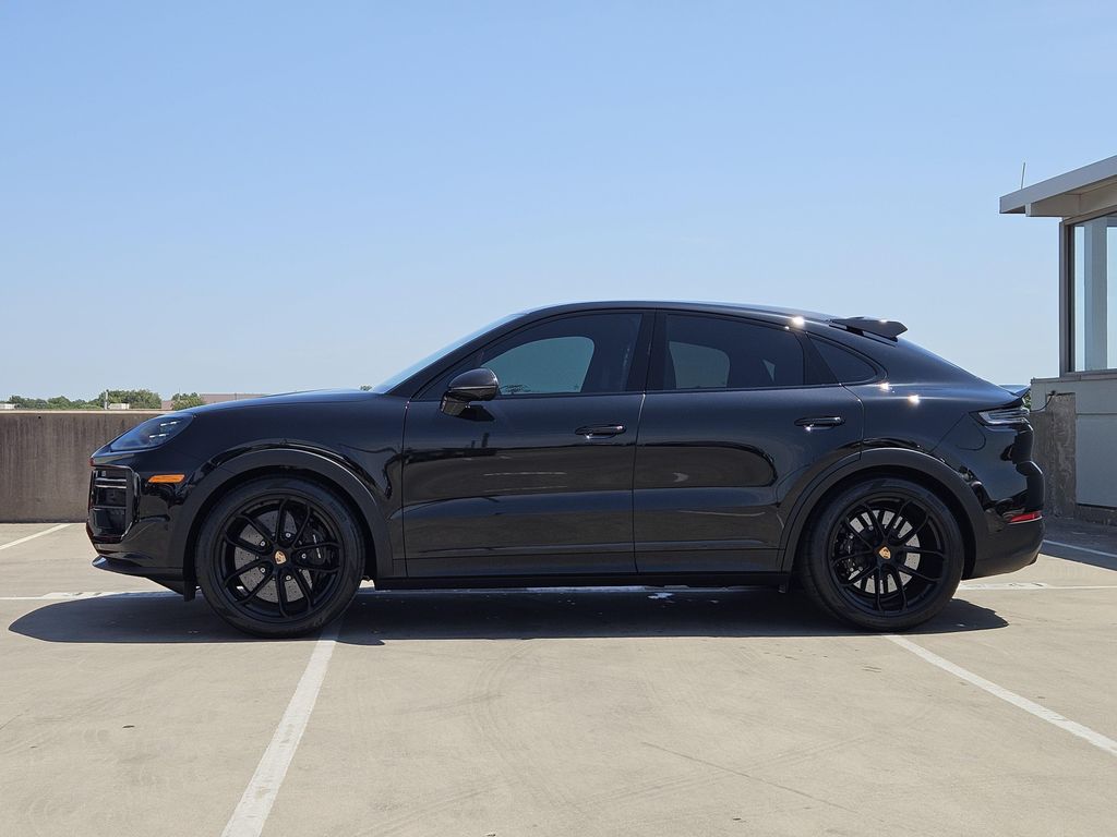 2026 Porsche CAYENNE TURBO GT — фото 2