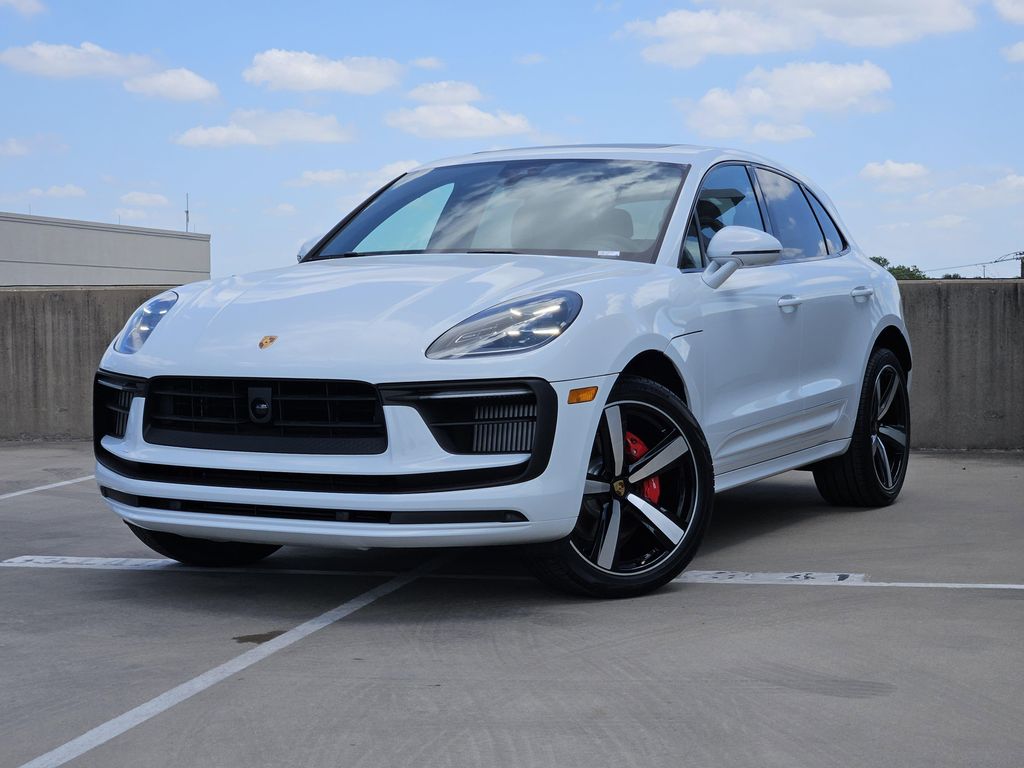 New 2026 Porsche Macan Macan