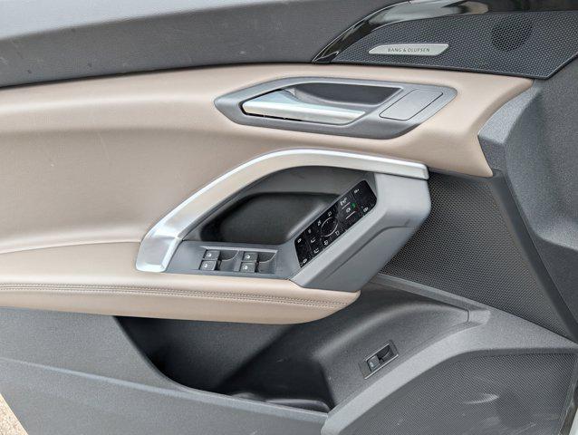2025 AUDI Q5 PREMIUM PLUS TFSI QUATTRO S TRONIC thumbnail 19
