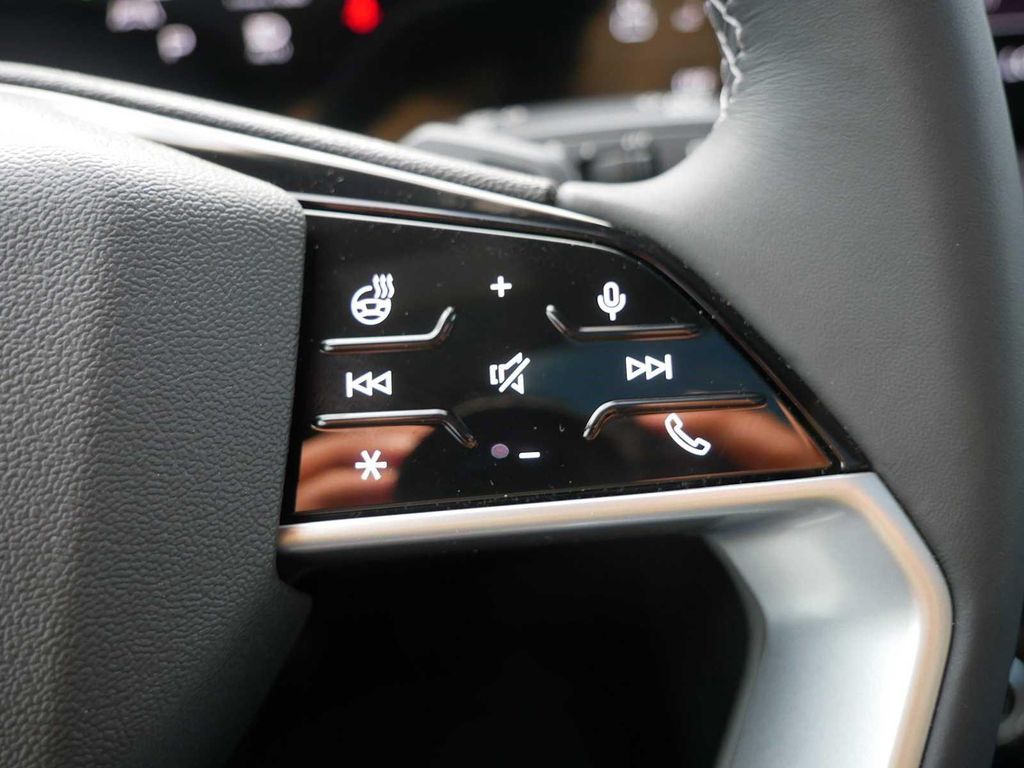 صورة 14 لـ 2025 AUDI Q5 PREMIUM PLUS TFSI QUATTRO S TRONIC