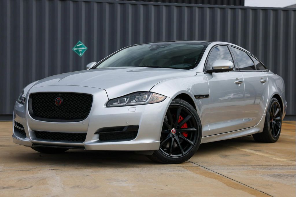 2019 Jaguar XJ