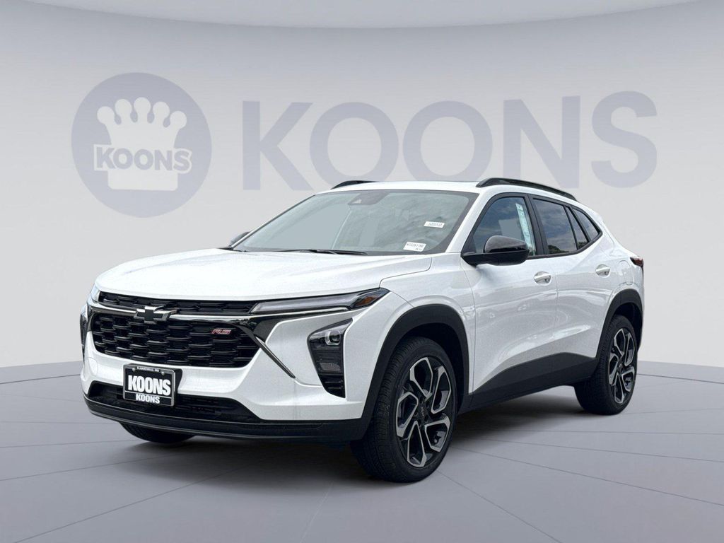 New 2026 Chevrolet Trax FWD 2RS