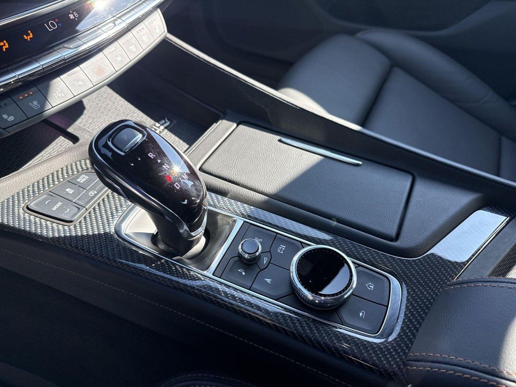 2025 Cadillac CT5 SPORT 缩略图 17