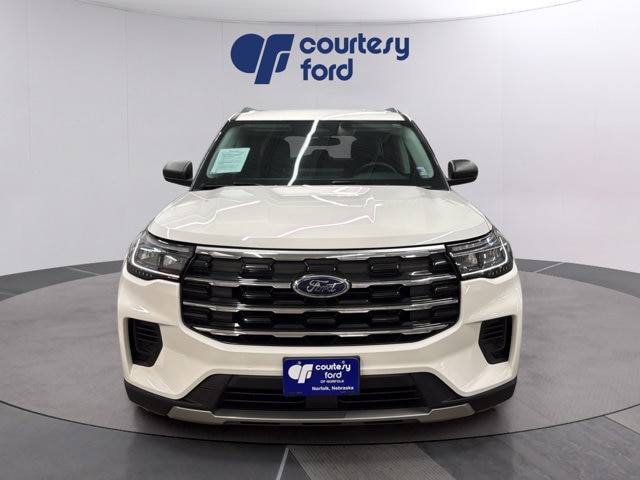2025 FORD EXPLORER ACTIVE 照片 2