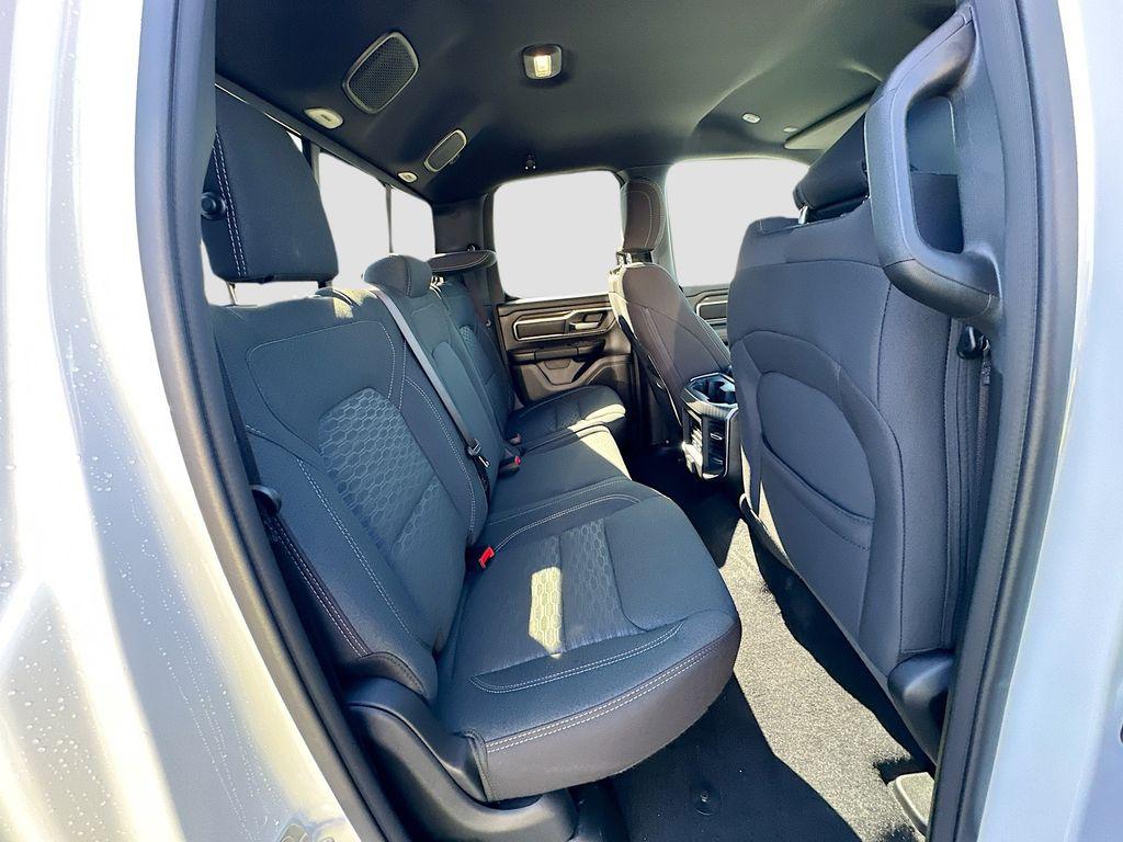 2025 RAM 1500 BIG HORN/LONE STAR 缩略图 28