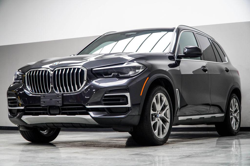صورة 8 لـ 2023 BMW X5 XDRIVE40I