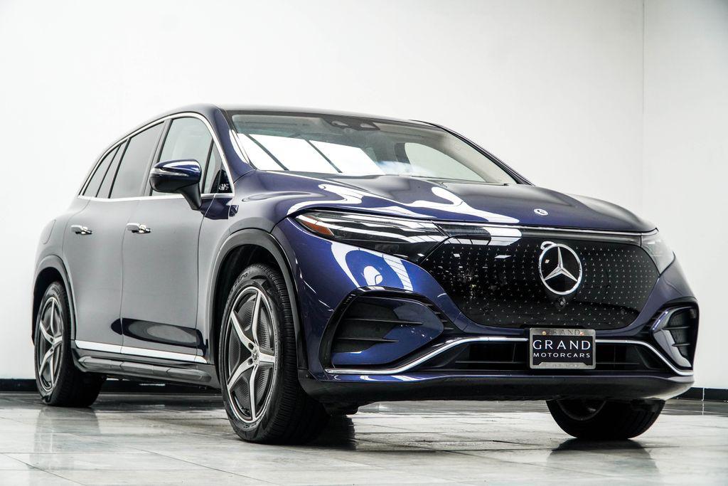 صورة 4 لـ 2023 Mercedes-BENZ EQS