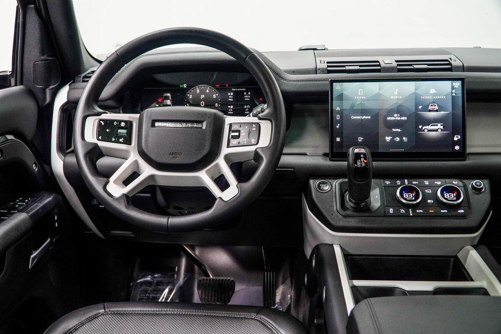 صورة مصغرة 20 لـ 2025 LAND Rover DEFENDER 110 P300