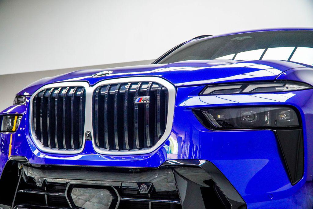 2024 BMW X7 M60I — фото 2