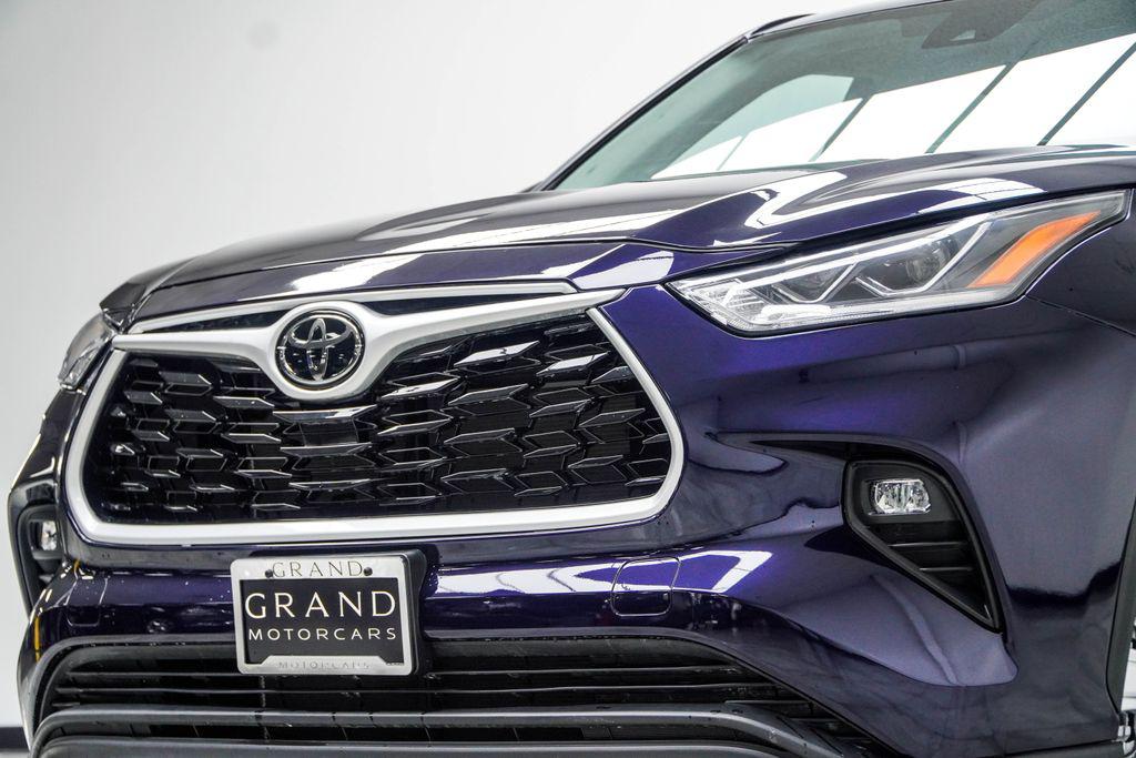 2023 Toyota HIGHLANDER LE — миниатюра 2