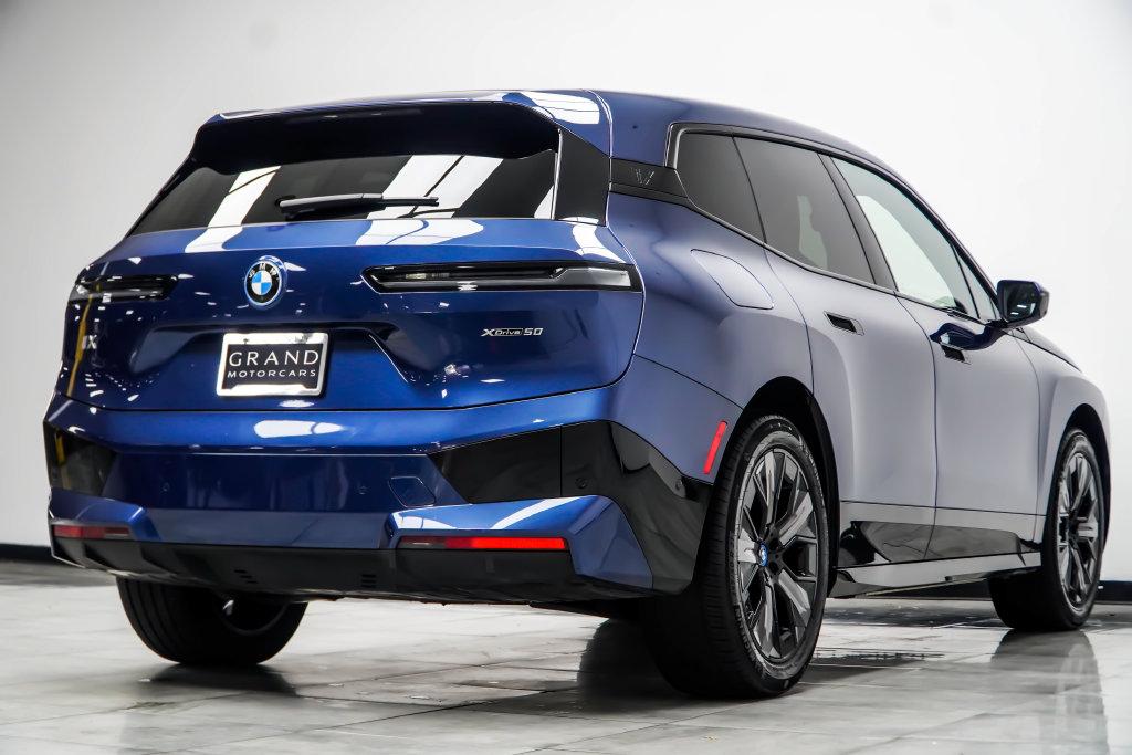 2025 BMW IX XDRIVE50 缩略图 16