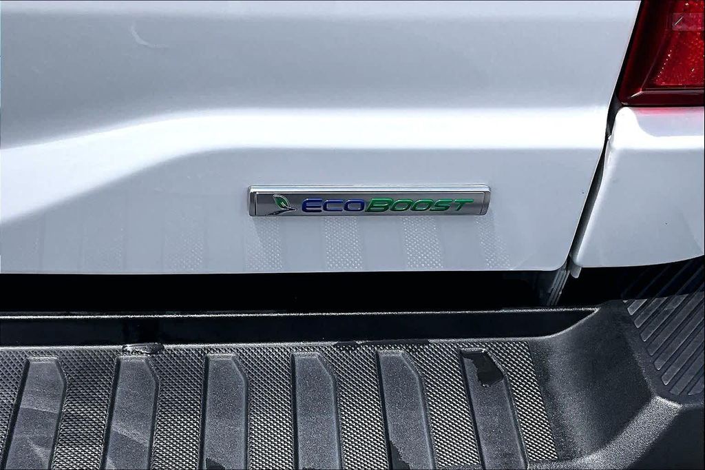 صورة 10 لـ 2022 FORD F-150 XL