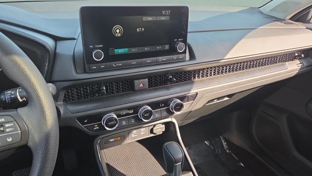 صورة مصغرة 27 لـ 2025 Honda CR-V EX