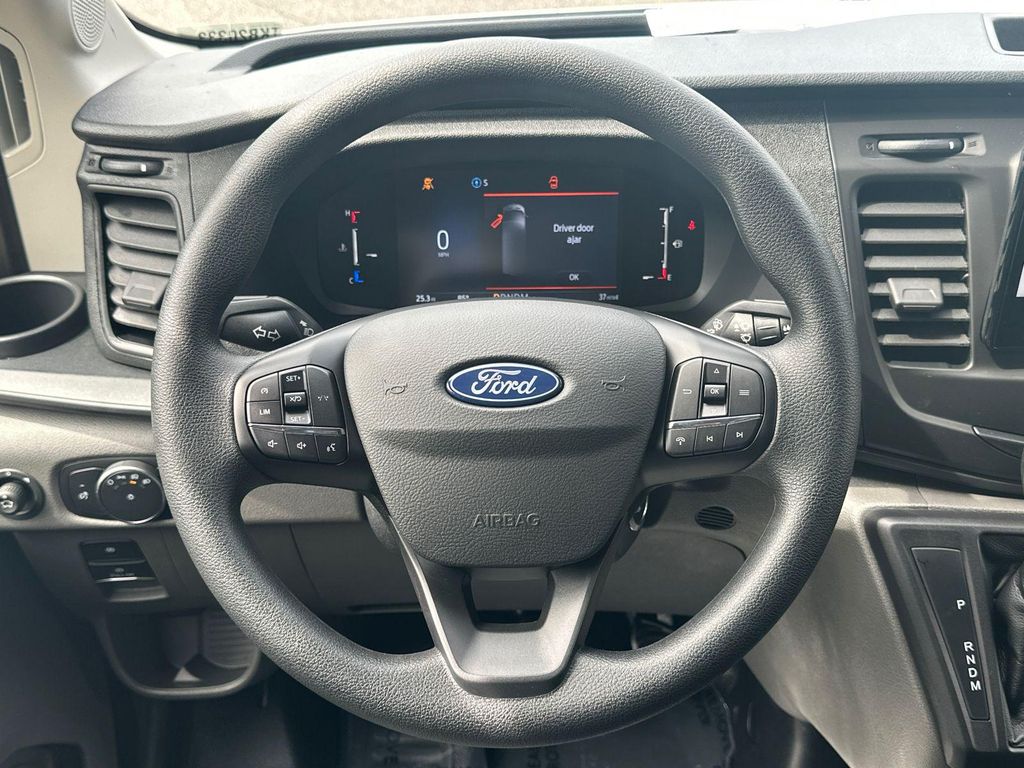 صورة مصغرة 20 لـ 2026 FORD TRANSIT-350 BASE