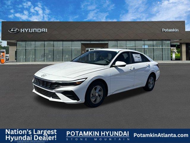New 2025 Hyundai ELANTRA SE