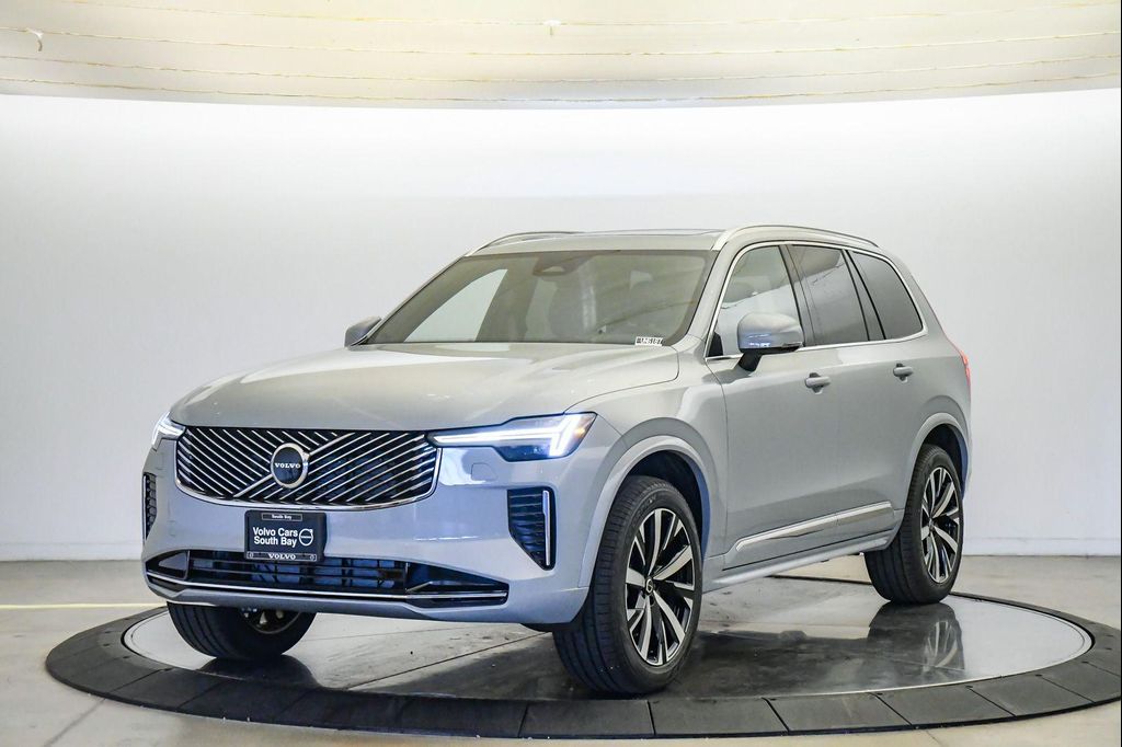 New 2026 Volvo XC90 Core, B5 AWD Gas (mild hybrid), Gasoline, Bright, 7 Seats