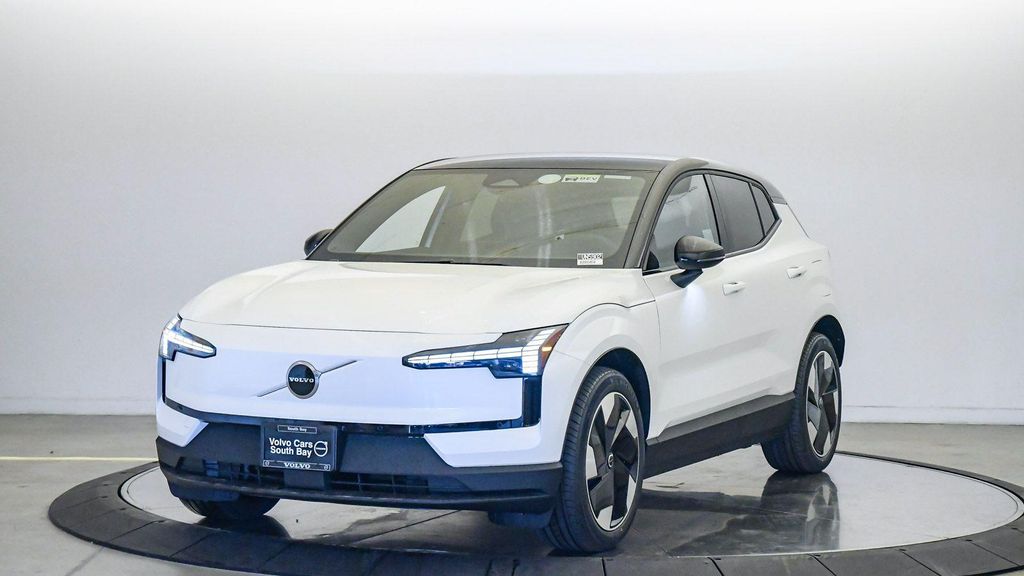 New 2026 Volvo EX30 Plus Twin Motor Performance, Fully electric