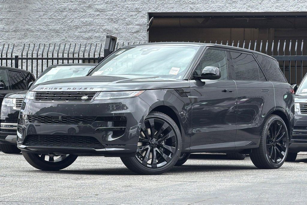 New 2026 Land Rover Range Rover Sport SE