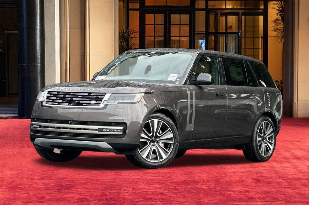 New 2026 Land Rover Range Rover P400 SE 7 Seat