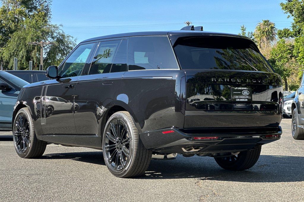 صورة 3 لـ 2026 LAND Rover RANGE ROVER P530 AUTOBIOGRAPHY
