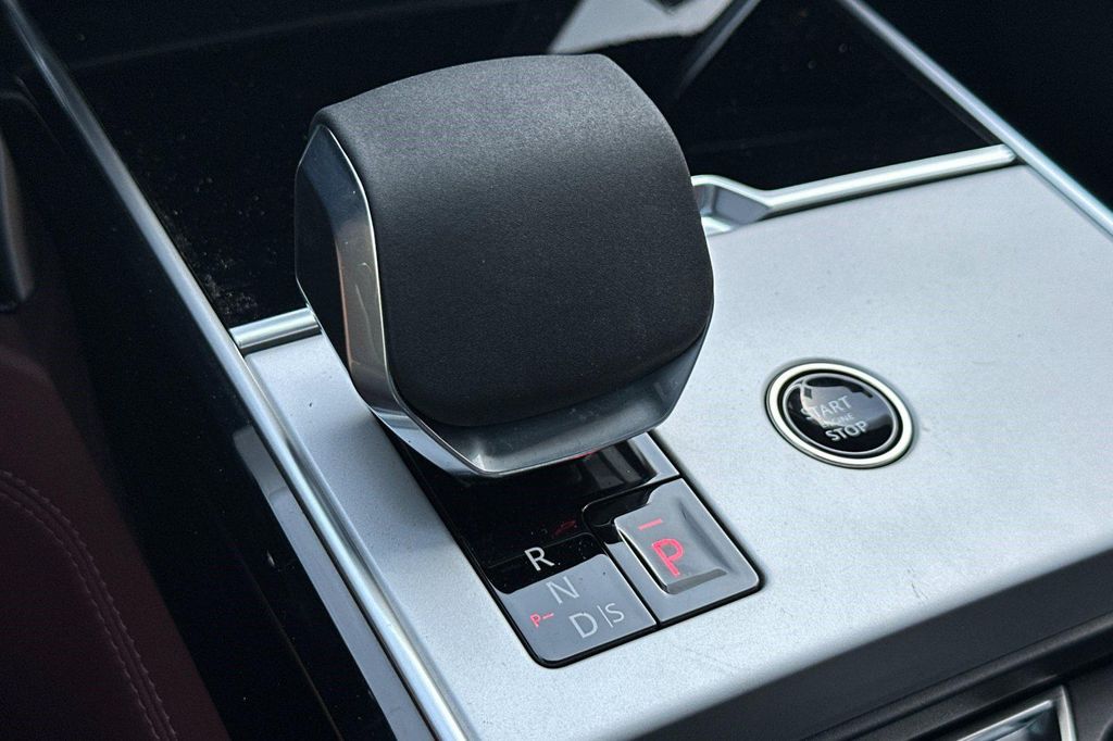 2026 LAND Rover RANGE ROVER P530 AUTOBIOGRAPHY — миниатюра 17