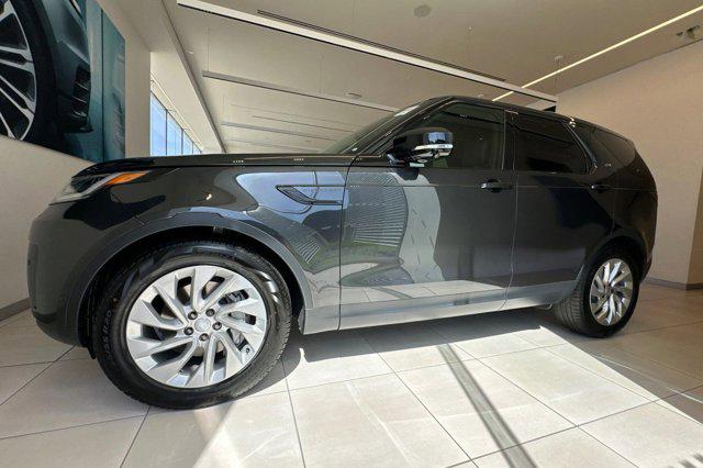New 2026 Land Rover Discovery S
