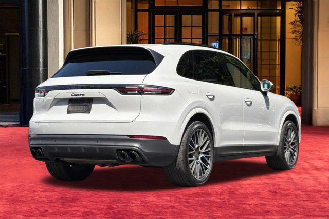 PORSCHE CAYENNE - 8