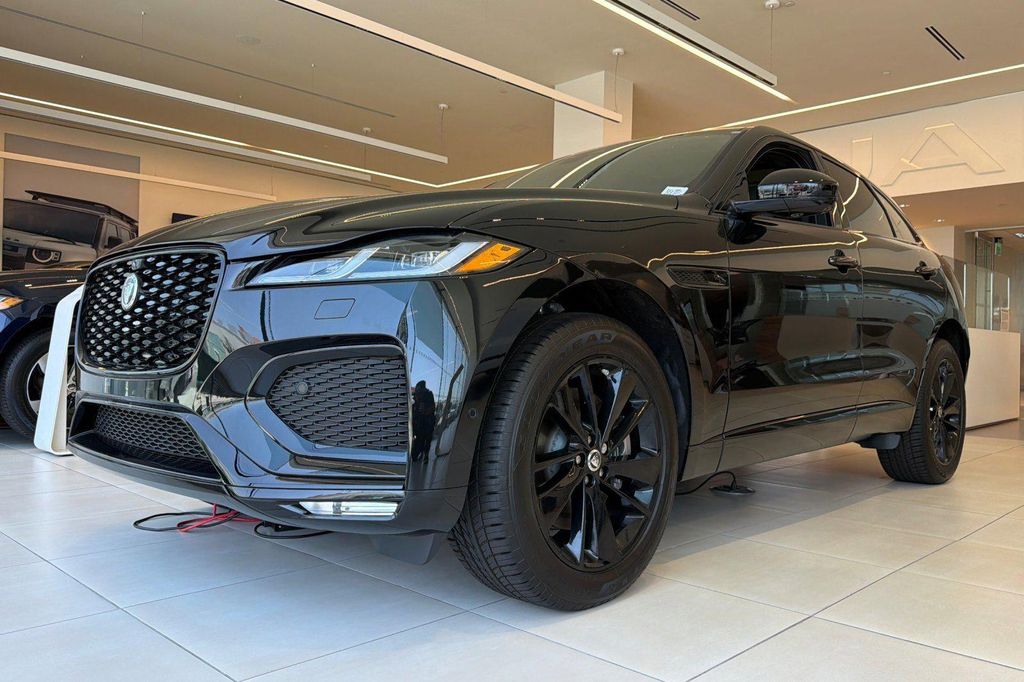 New 2026 Jaguar F-PACE R-Dynamic S P250 AWD Automatic
