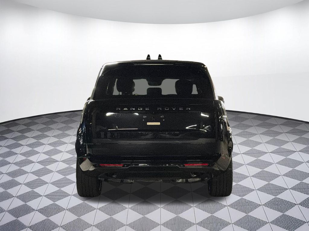 صورة 9 لـ 2026 LAND Rover RANGE ROVER P400 SE 7 SEAT