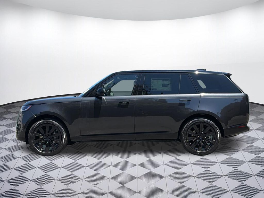 صورة 2 لـ 2026 LAND Rover RANGE ROVER P400 SE 7 SEAT