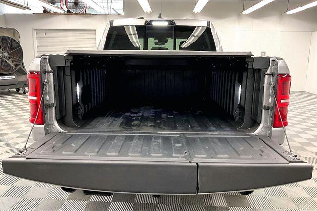 2025 RAM 1500 ST 缩略图 34