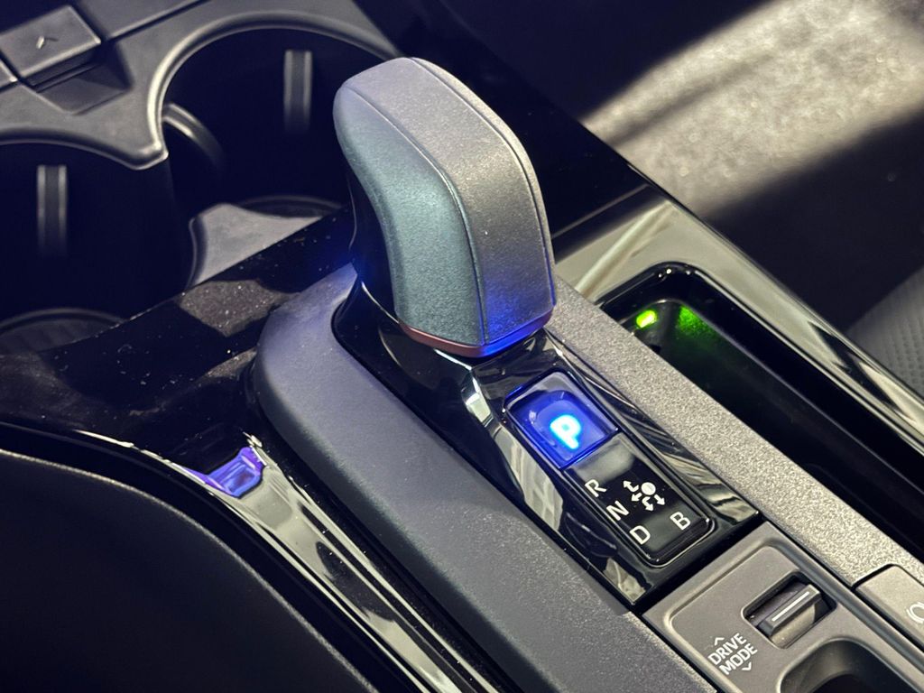 2026 Toyota PRIUS PLUG-IN HYBRID XSE PREMIUM 缩略图 24
