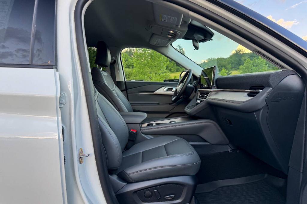 2026 FORD EXPLORER ACTIVE 缩略图 11