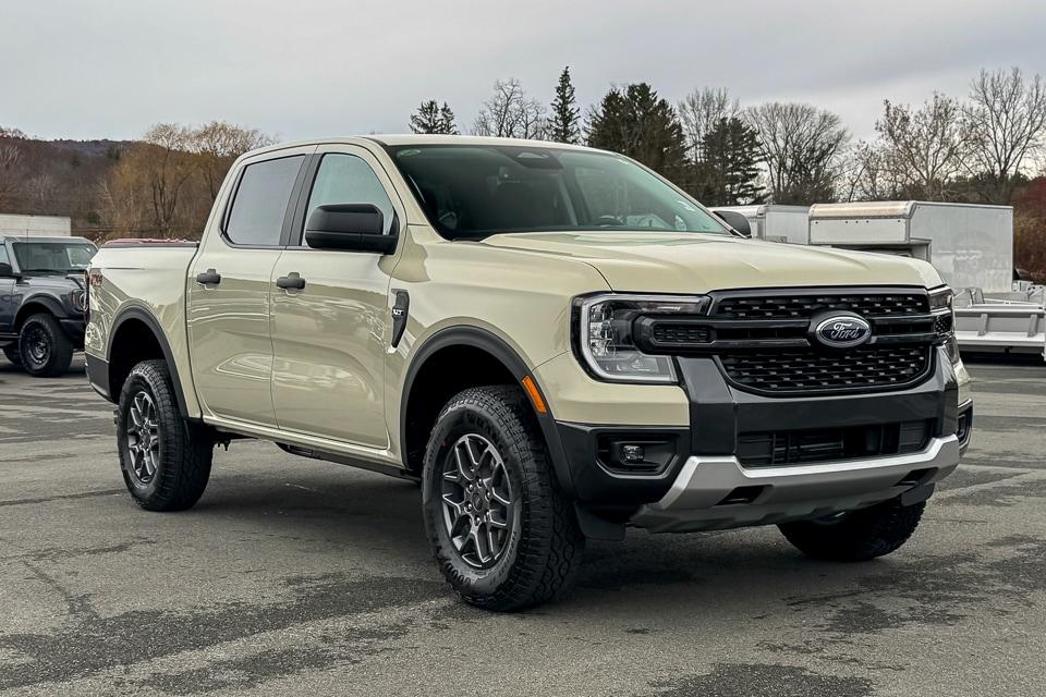 New 2025 Ford Ranger XLT
